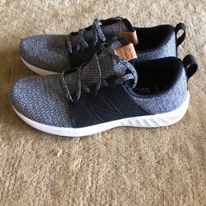 Women’s New Balance Sneakers 7.5